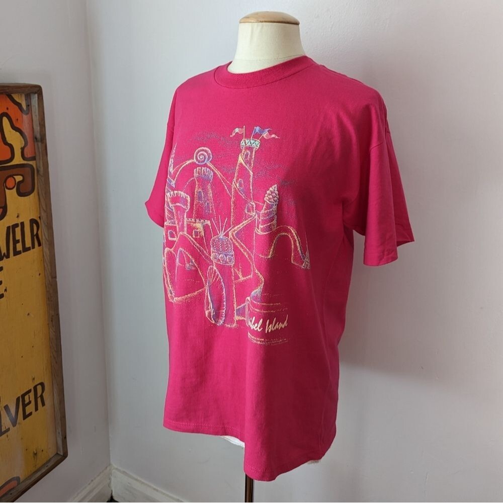 Vintage Hot Pink Sanibel Island Florida Sand Castle Beach T-shirt Size L